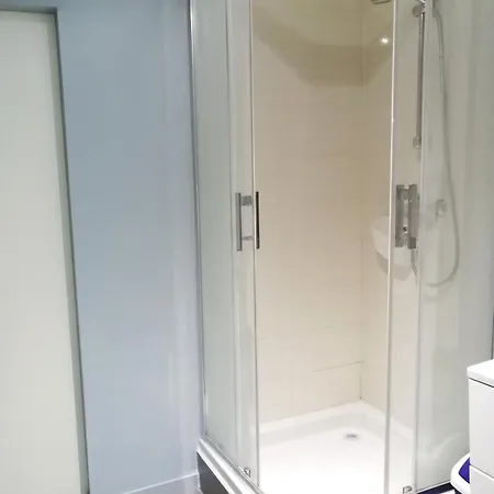 Apartment Subplex - 2 People - Metro Mermoz-parc Parilly Bron