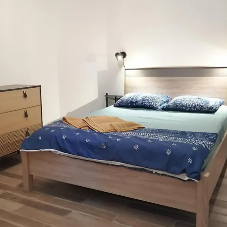 Apartment Subplex - 2 People - Metro Mermoz-parc Parilly
